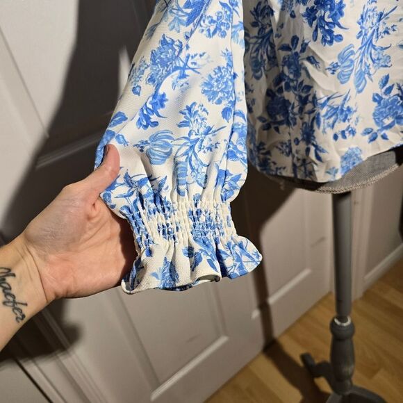 TUCKERNUCK Marguerite blouse - Picture 4 of 6